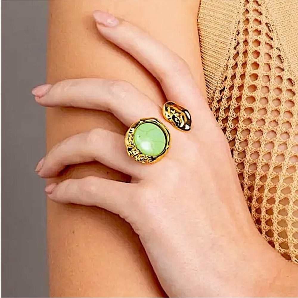 Alexis Bittar Brut Coin Mojave Turquoise
Open Ring